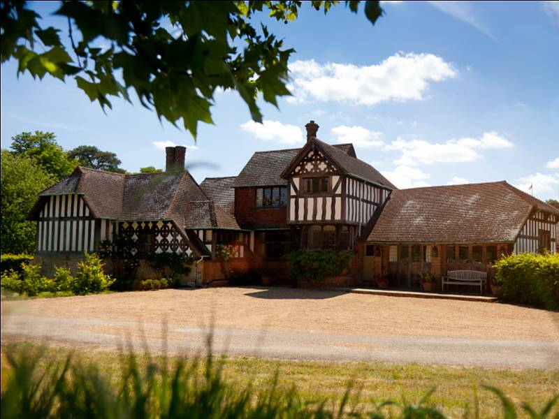 Hever Castle - The Astor Wing - Luxury Property Photography - Hever